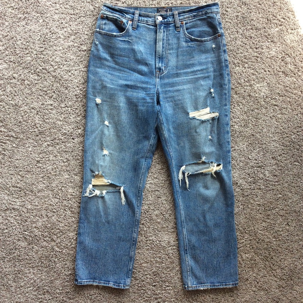 Abercrombie Straight leg jean